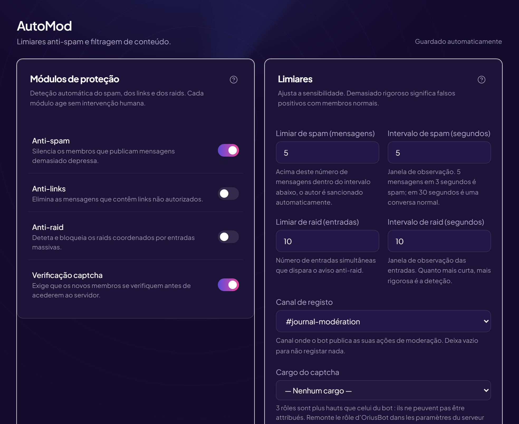 Página de auto-moderação: anti-spam, anti-ligação e moderação por IA, cada um com um interruptor, e depois os limiares de deteção.